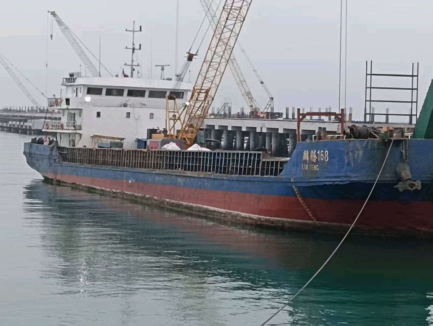 出售1800吨甲板货船