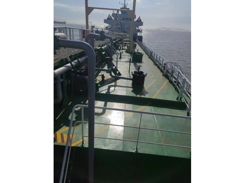 2012年建造4400吨CCS油船出售