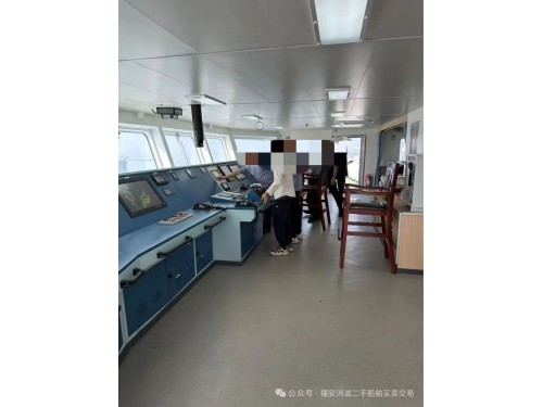 出售：25000吨集装箱船 装载标箱：1500 TEU 建造地址：中国 福建 建造完工日期：2024年图4