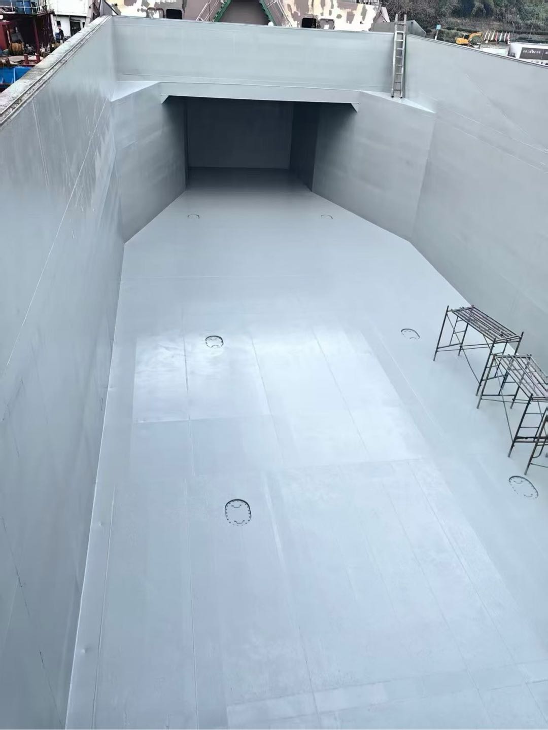 出售 ：4600吨双机双壳散货船 建造年份：2017年 建造地址：中国 浙江
