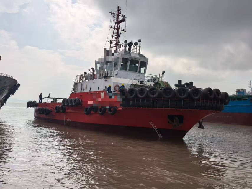 6000马力全回转拖船