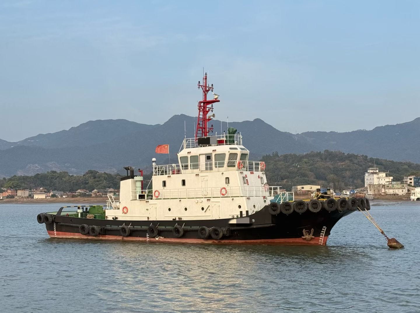 出售 :2500马力 推(拖)船 建造年月：2024年9月 建造地：福建