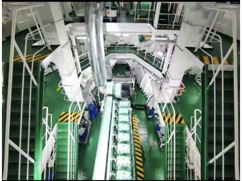 出售：25000吨集装箱船 装载标箱：1500 TEU 建造地址：中国 福建 建造完工日期：2024年图6