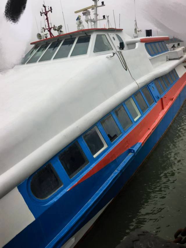 高速艇