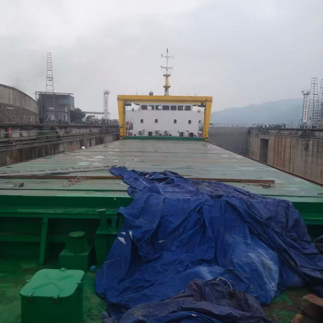 出售：3500吨双壳双机货船 建造年份：2011年 建造地址：中国 浙江
