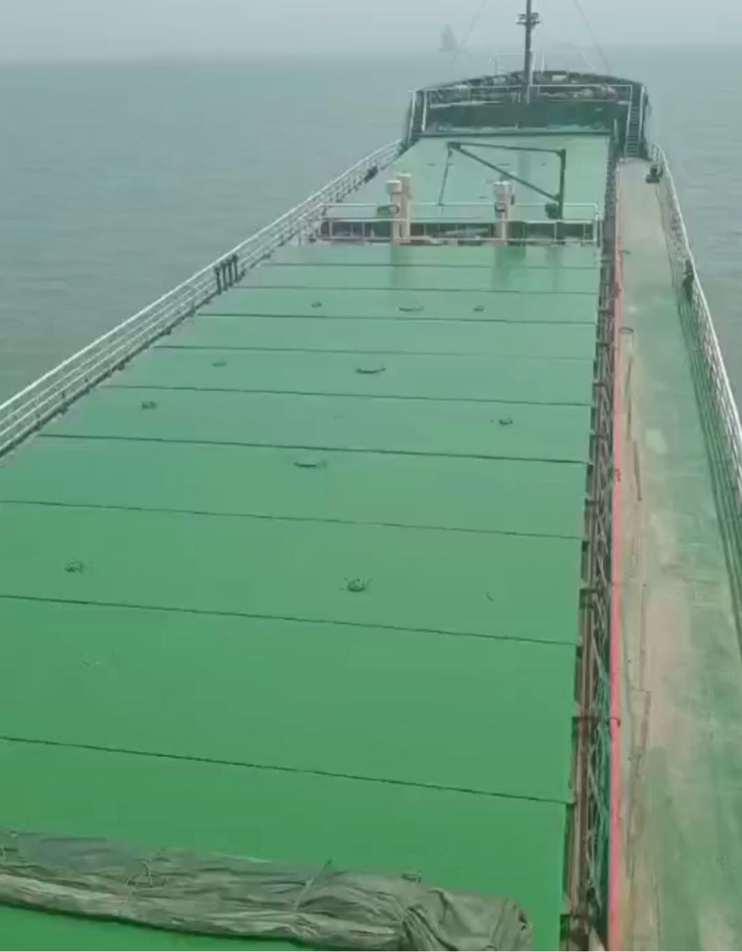 出售：5050吨散货船  基础信息 •船舶类型：散货船 • 建造完工：2011年12月 • 建造船厂：中国 台州