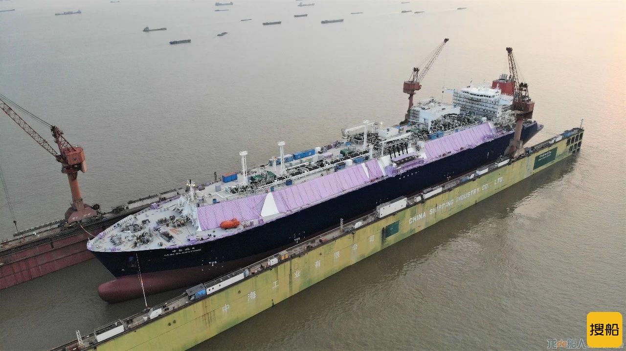 上海中远海运重工完成中国建造最大LNG船舶五年特检