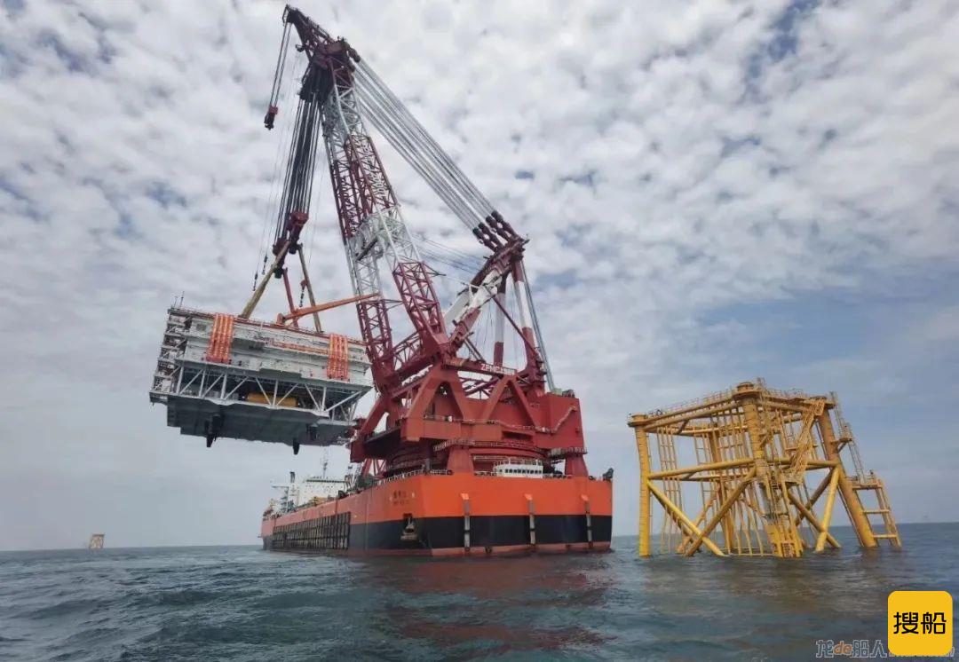 厦船重工承建首座海上升压站完成滚装运输及海上安装