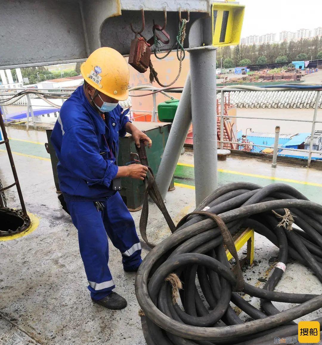 上海中远海运重工完成“大富”轮修理工程