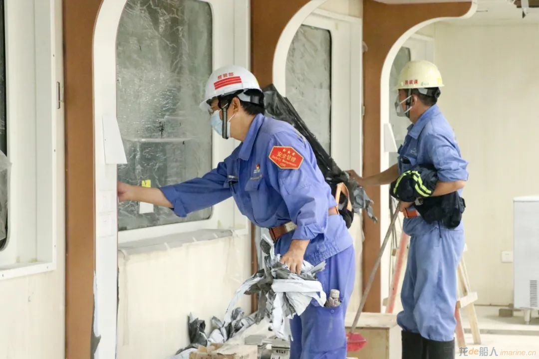 广船国际中海客滚船2号船完成空船测重试验