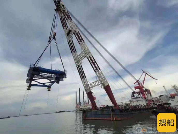 中船广西完成德胜287轮转台吊装