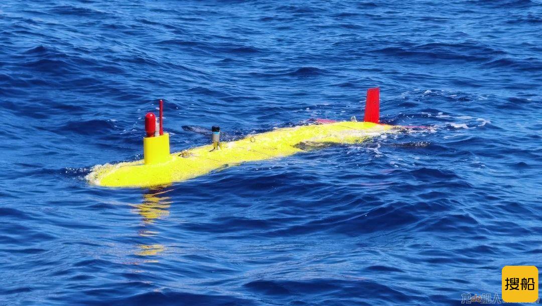 “海翔500X”深海无人潜航器成功完成海试