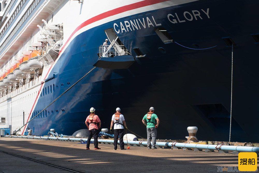 两艘邮轮加入新奥尔良飓风救援工作