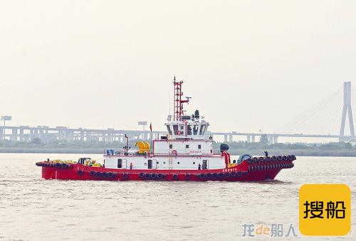镇江船厂5600马力全回转拖轮出厂