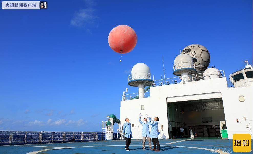 远望5号船在太平洋预定海域单船完成海上测控任务