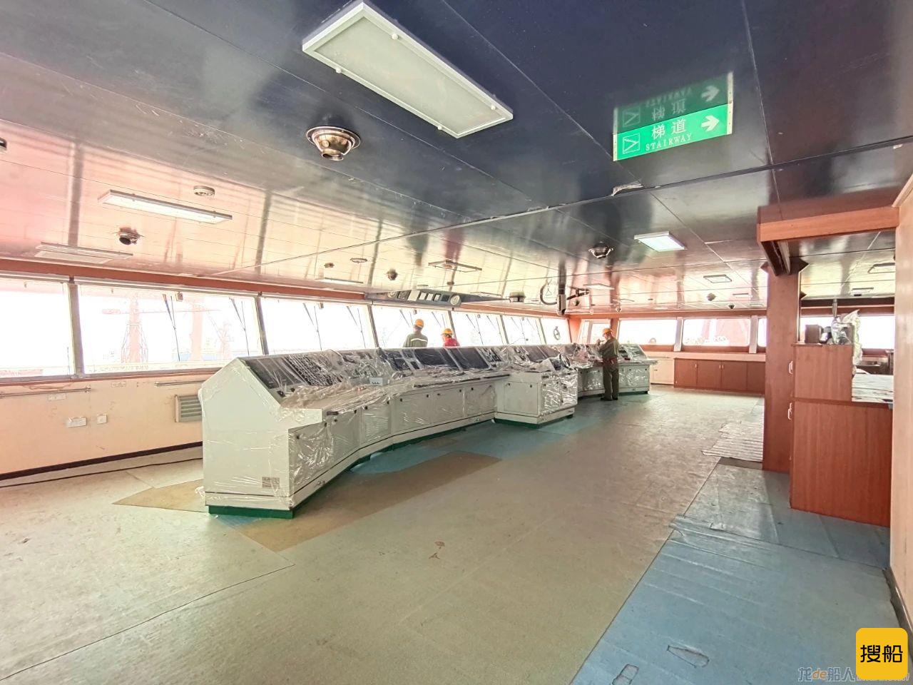 新港船舶重工一天实现试航出坞两大节点