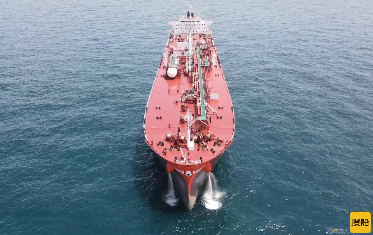江南造船86000立方米超大型双燃料液化气系列船H2673船试航归来