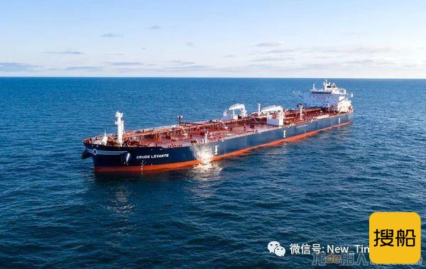 新时代造船35#156500吨油船完工交付