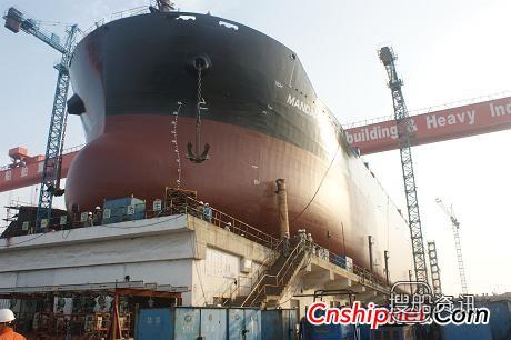 韩通重工57000吨散货轮HT030顺利下水,韩通重工