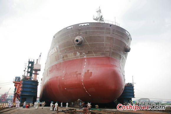 广东中远船务57000吨散货船(N345)下水,大连中远船务散货船n223交付
