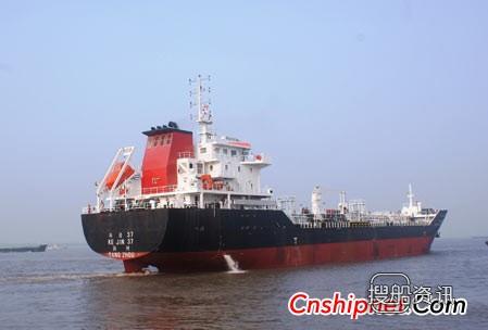 STX大连获4艘52000吨成品油船订单,成品油船