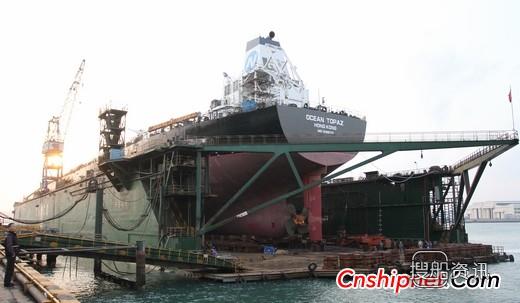 大连中远船务92500吨散货船N254下水,5.7万吨散货船多少钱