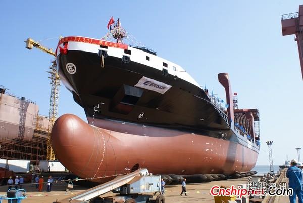 威海神飞船厂880TEU成功下水,龙飞船对接成功