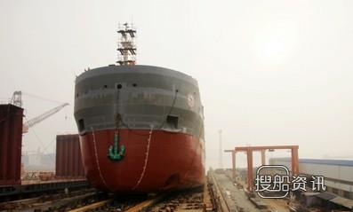 明德重工31200吨大湖型散货船MD150下水,大湖型散货船