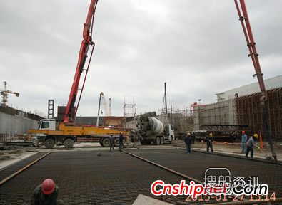 江苏海宏海新船坞底板施工完成,江苏海宏建设工程有限公司