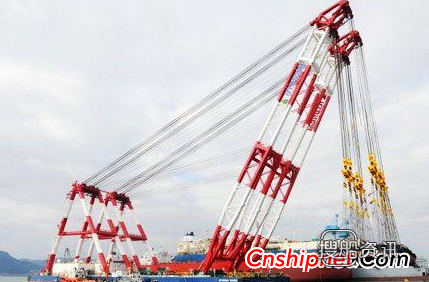 现代重工10000吨起重船完工,振华重工一艘1800T起重船开工