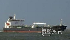英国NAVIG8集团订造的两船进坞,船进坞