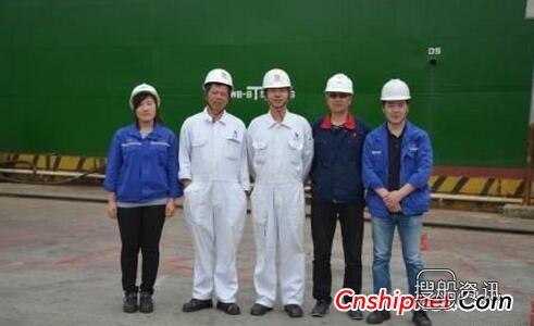 三福船舶2#2400TEU集装箱船离厂“出征”,泰州三福船舶工程有限公司