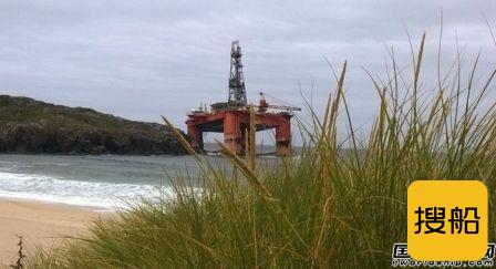 “Transocean Winner”号平台开始脱浅准备