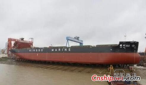 金陵船厂第2艘49500吨散货船顺利下水,5.7万吨散货船多少钱