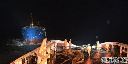 长江口水域一油船主机故障遇险