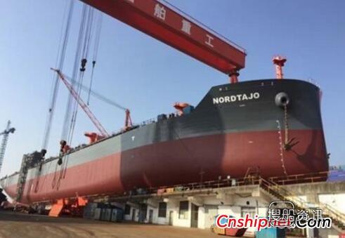韩通船舶重工38800吨散货船顺利下水,韩通船舶重工新接订单