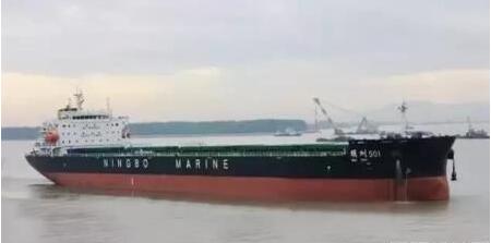 上船院49500吨新一代内贸散货船命名交付,内贸散货船公司