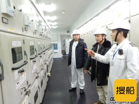 国内最大半潜船在津首航作业