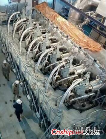 外高桥造船31.8万吨VLCC主机动车试验提交,外高桥造船