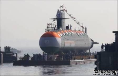 印度海军第二艘鲉鱼级潜艇汉德里号下水