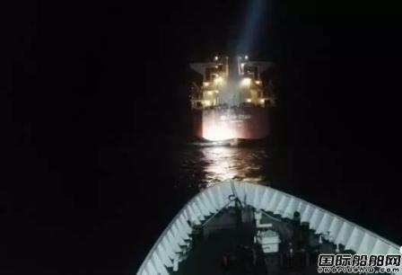 商船渔船相撞一船沉没致1死1失踪