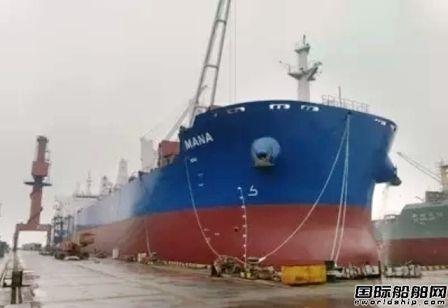 口岸船舶一艘64000吨散货船试航凯旋