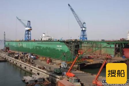 大连中远船务完成15万吨级浮船坞升级改造