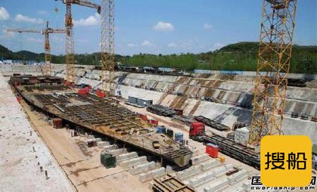四川复建的泰坦尼克号船体成型