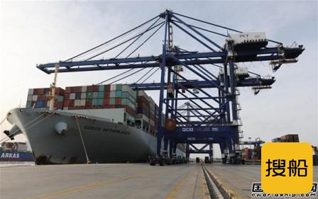 “中远荷兰”号架起中欧“海丝”通道