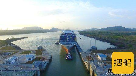“OOCL France”号创新巴拿马运河通行最大船纪录