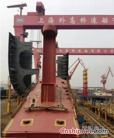 上海外高桥40万吨第二代超大型矿砂船顺利完成大组,上海外高桥