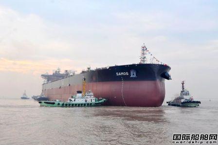 新时代造船两艘158000吨油船顺利下水