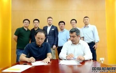 广新海工交付国内首制自升自航式服务平台