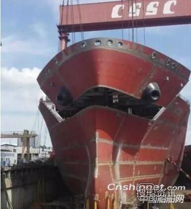 沪东中华造船PULNG 4号船主甲板顺利接通,沪东中华造船集团